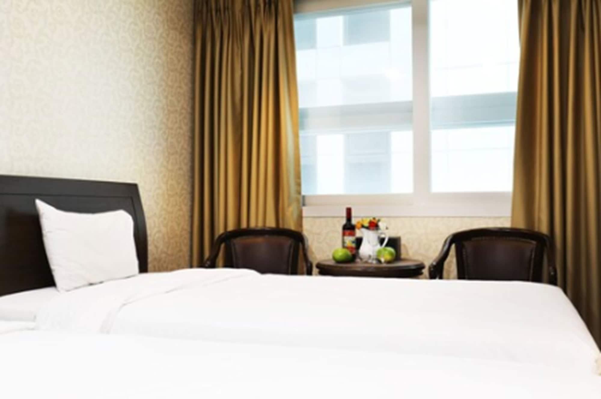 Intercity Seoul Hotel Exterior photo