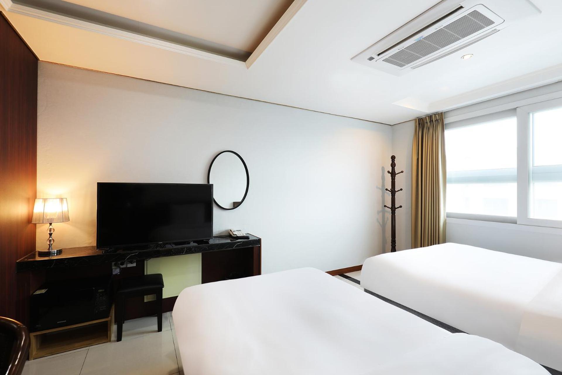 Intercity Seoul Hotel Exterior photo